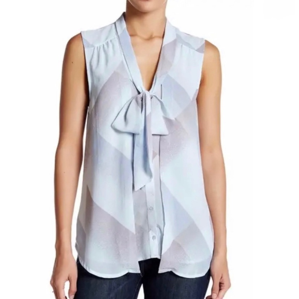 14TH & UNION Sleeveless Tie Blue Abstract Blouse